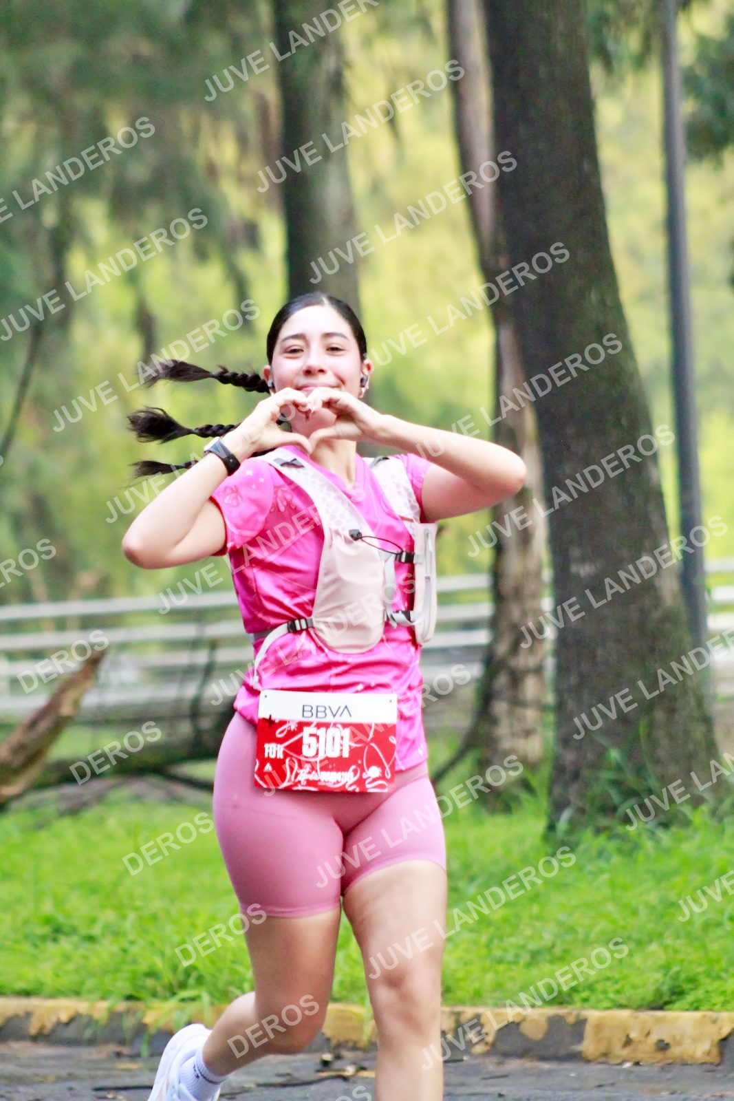 Foto del BARBIE RUN GUADALAJARA en Paseo Andares, Blvd. Puerta de Hierro 4965, Zapopan a las 07:14 · Ruta