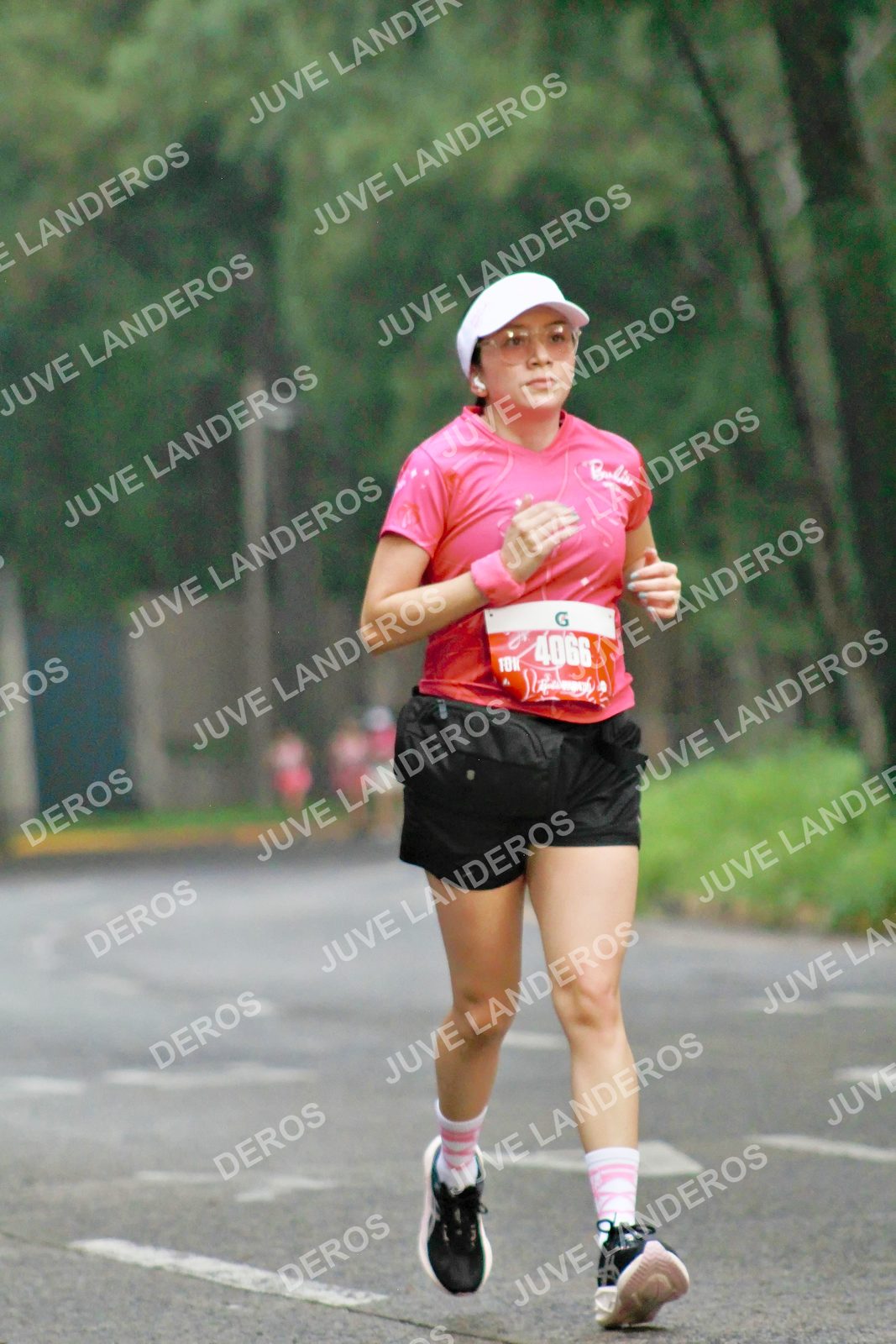 Foto del BARBIE RUN GUADALAJARA en Paseo Andares, Blvd. Puerta de Hierro 4965, Zapopan a las 07:21 · Ruta · dorsal 4066