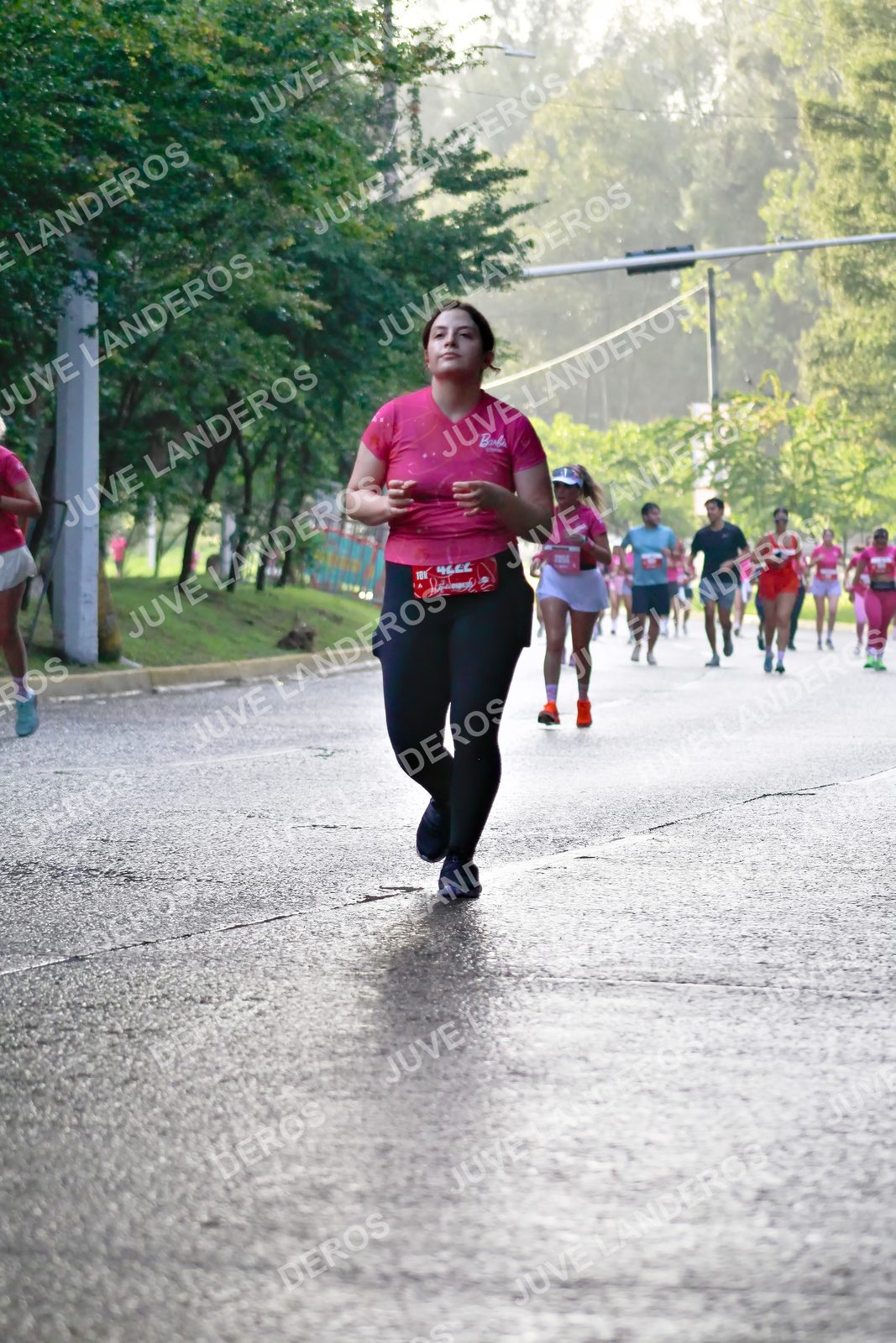 Foto del BARBIE RUN GUADALAJARA en Paseo Andares, Blvd. Puerta de Hierro 4965, Zapopan a las 07:42 · Ruta