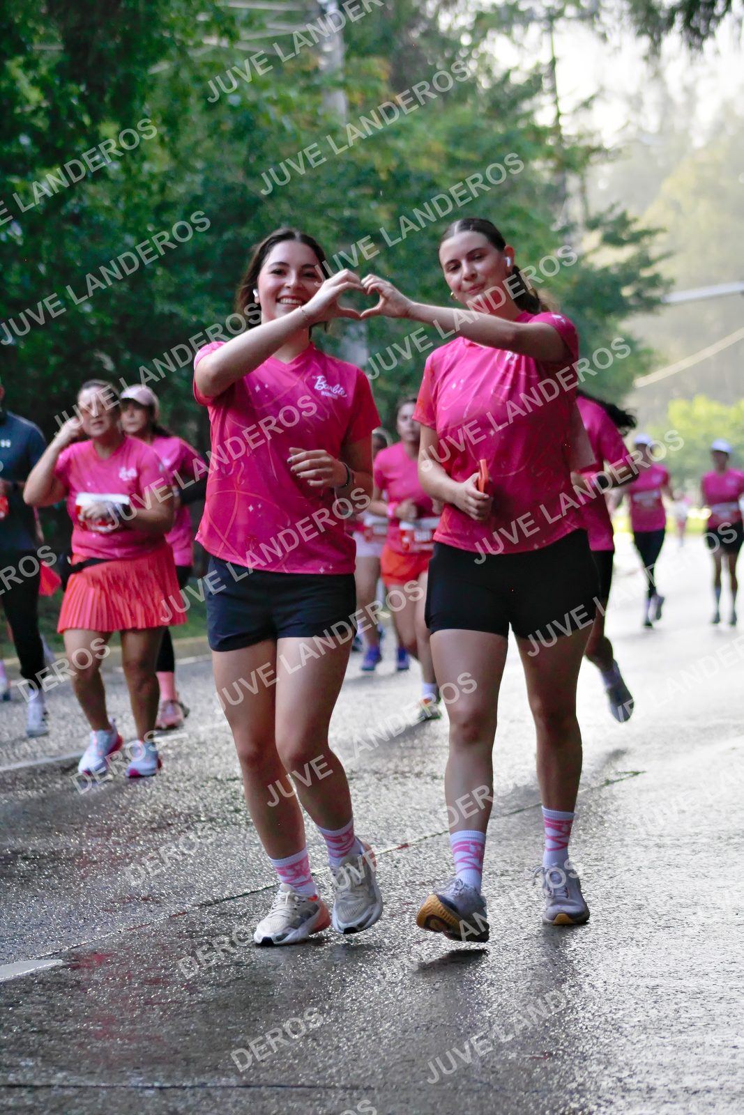 Foto del BARBIE RUN GUADALAJARA en Paseo Andares, Blvd. Puerta de Hierro 4965, Zapopan a las 07:41 · Ruta