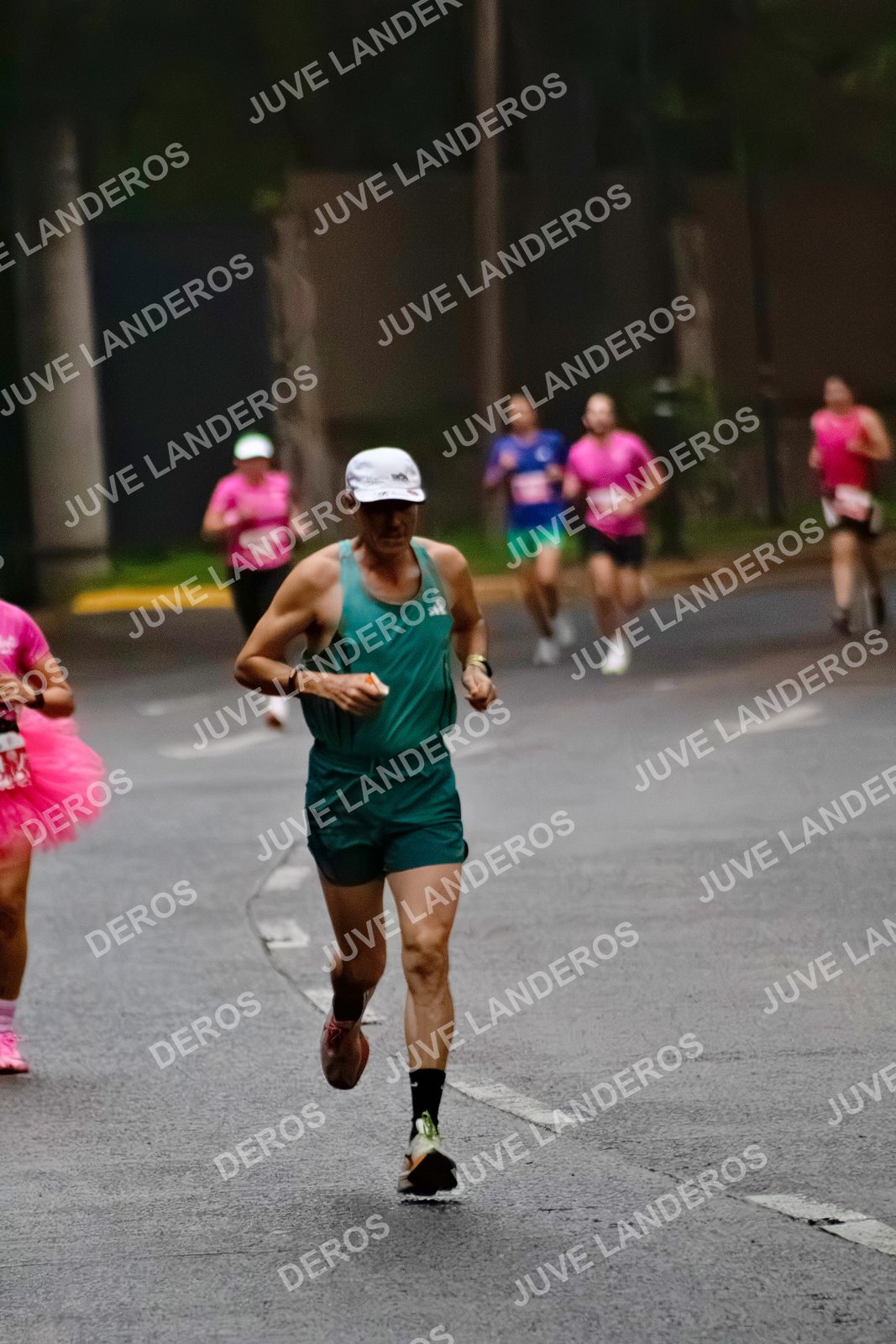 Foto del BARBIE RUN GUADALAJARA en Paseo Andares, Blvd. Puerta de Hierro 4965, Zapopan a las 06:58 · Ruta