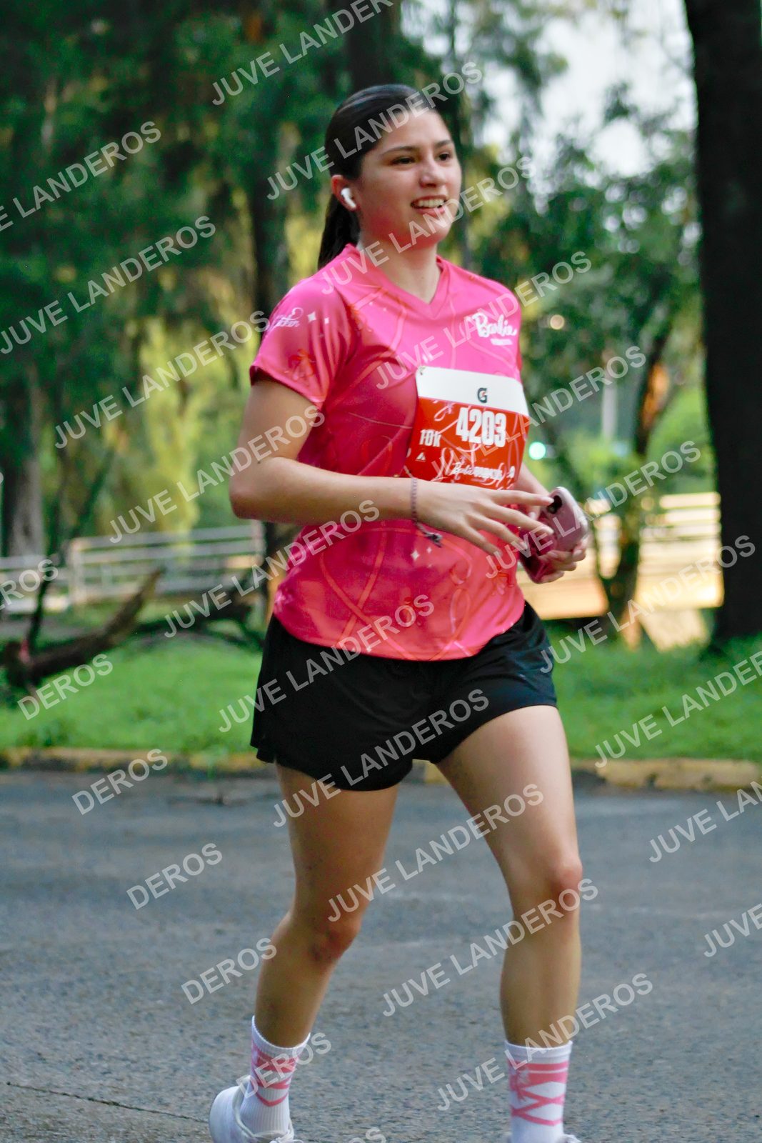 Foto del BARBIE RUN GUADALAJARA en Paseo Andares, Blvd. Puerta de Hierro 4965, Zapopan a las 07:20 · Ruta