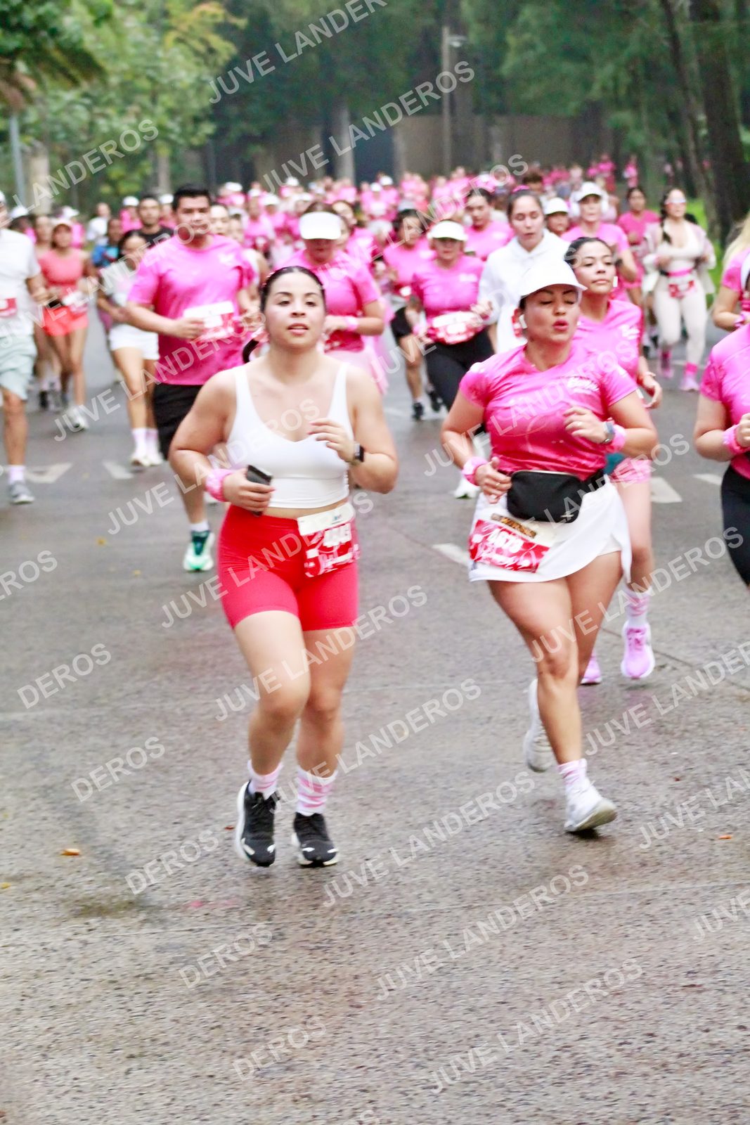 Foto del BARBIE RUN GUADALAJARA en Paseo Andares, Blvd. Puerta de Hierro 4965, Zapopan a las 07:06 · Ruta