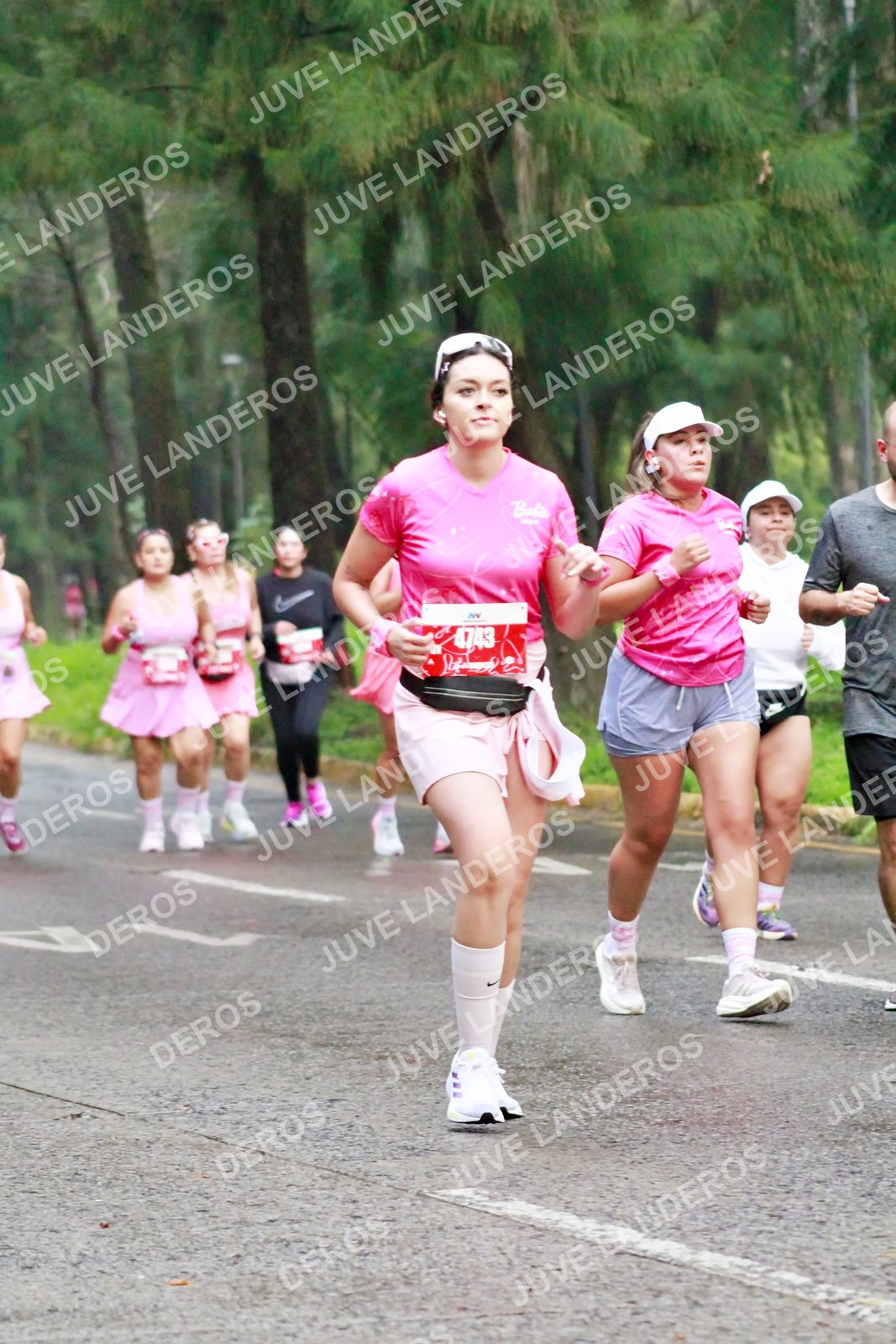 Foto del BARBIE RUN GUADALAJARA en Paseo Andares, Blvd. Puerta de Hierro 4965, Zapopan a las 07:07 · Ruta