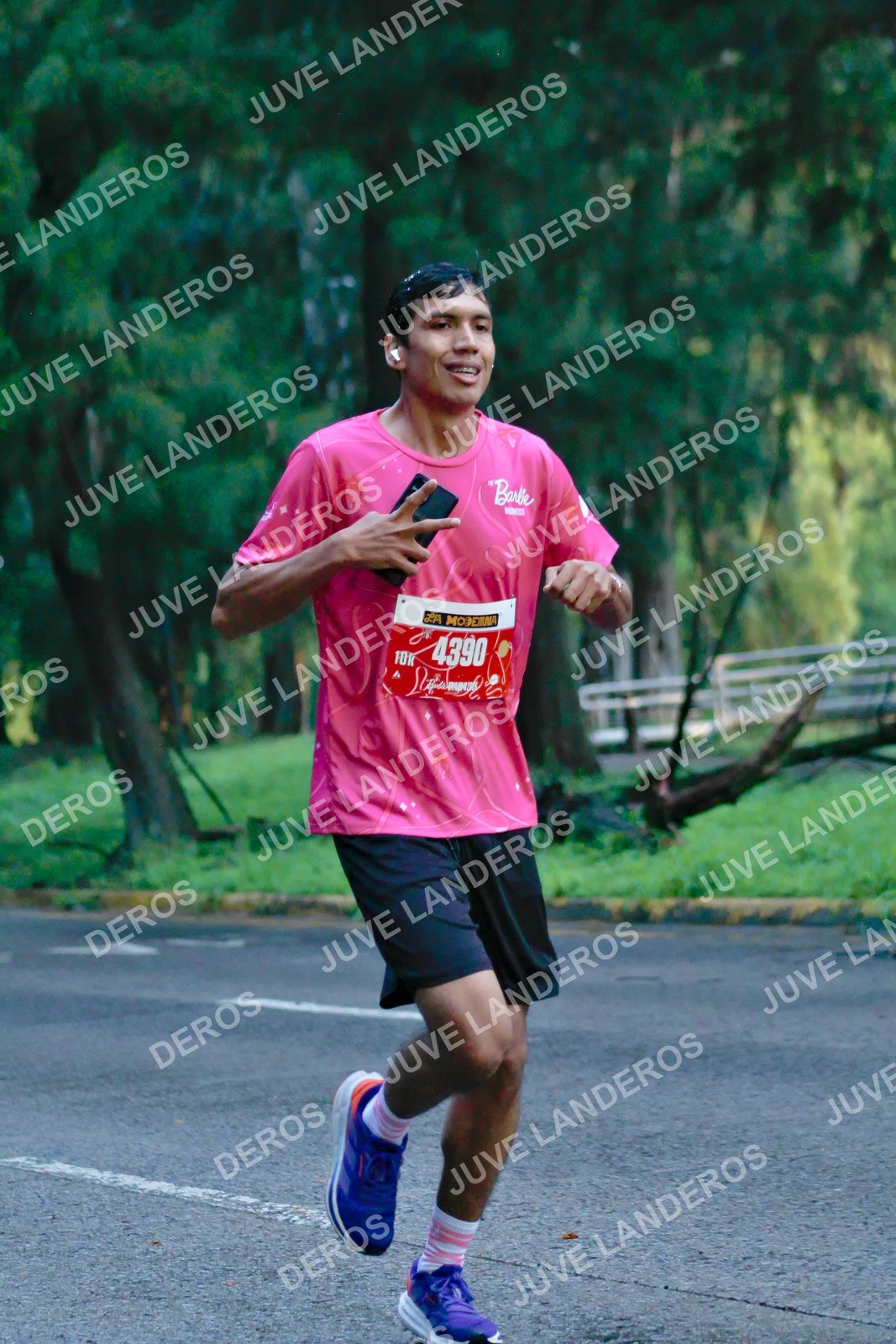 Foto del BARBIE RUN GUADALAJARA en Paseo Andares, Blvd. Puerta de Hierro 4965, Zapopan a las 07:20 · Ruta