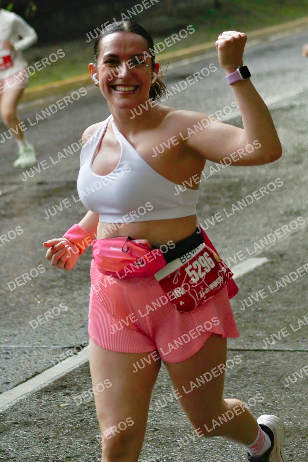 Foto del BARBIE RUN GUADALAJARA en Paseo Andares, Blvd. Puerta de Hierro 4965, Zapopan a las 07:36 · Ruta · dorsal 5296