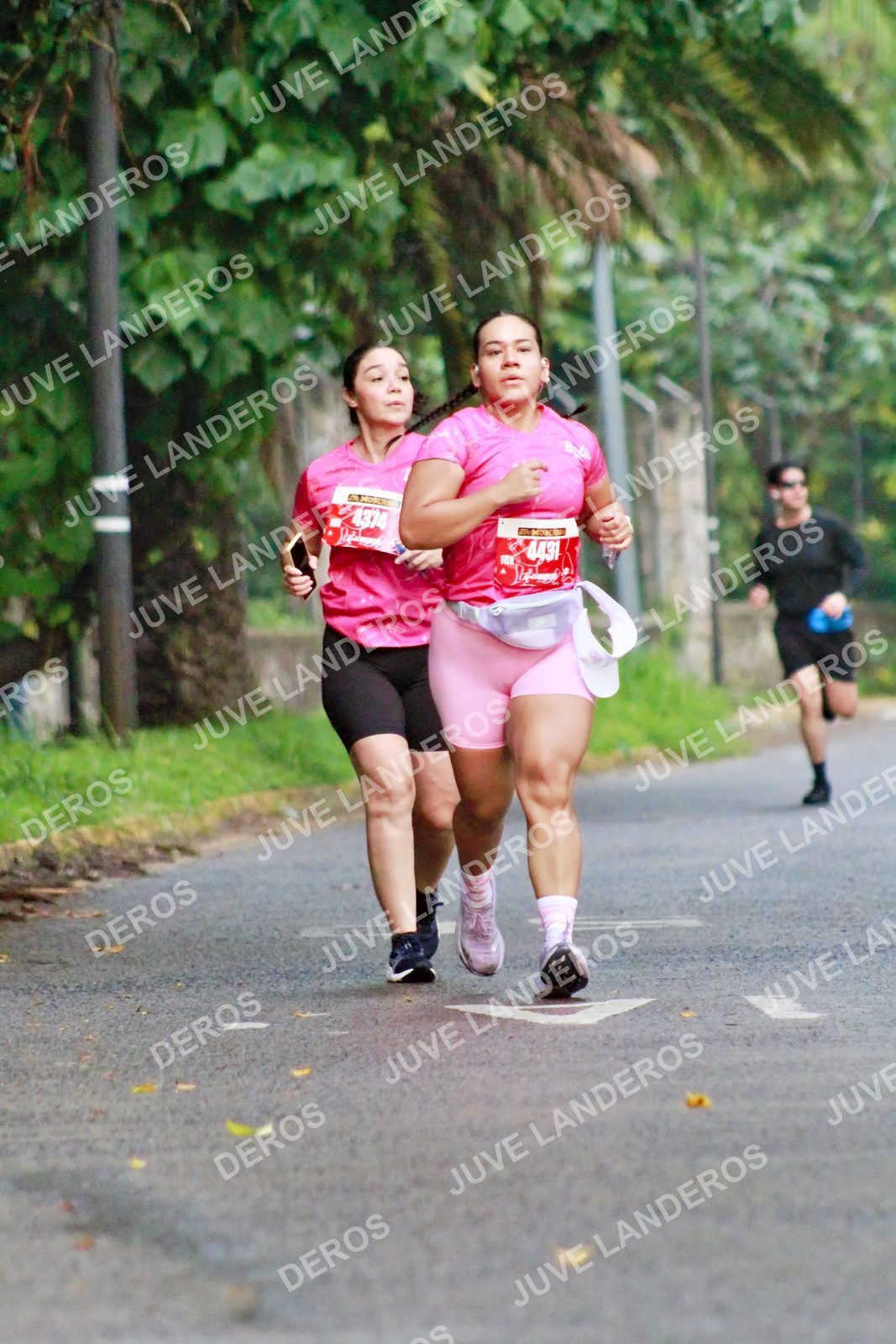Foto del BARBIE RUN GUADALAJARA en Paseo Andares, Blvd. Puerta de Hierro 4965, Zapopan a las 07:17 · Ruta