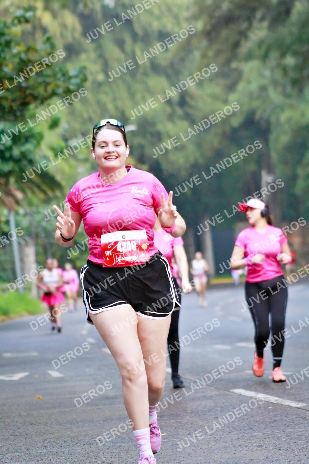 Foto del BARBIE RUN GUADALAJARA en Paseo Andares, Blvd. Puerta de Hierro 4965, Zapopan a las 07:14 · Ruta
