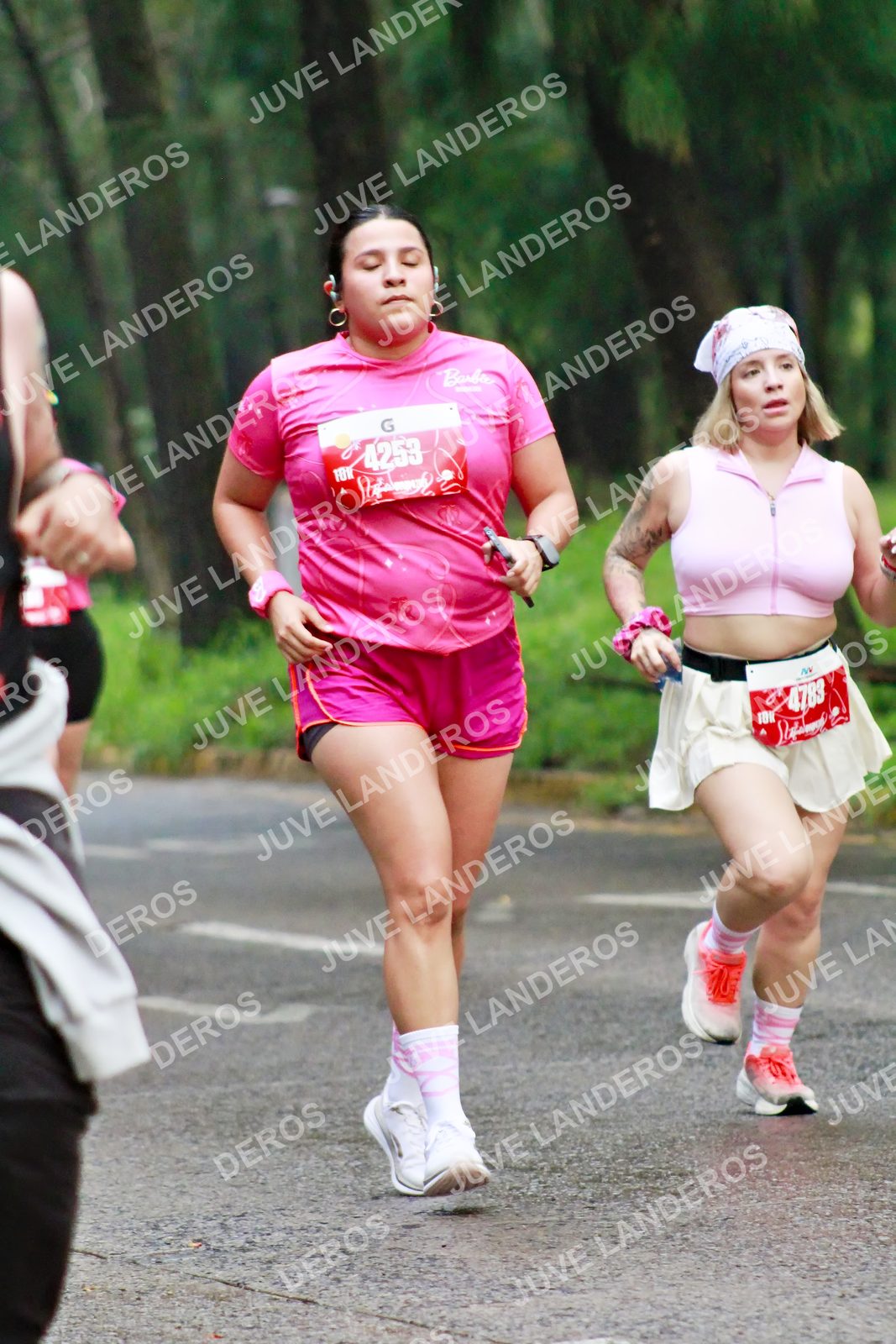 Foto del BARBIE RUN GUADALAJARA en Paseo Andares, Blvd. Puerta de Hierro 4965, Zapopan a las 07:08 · Ruta