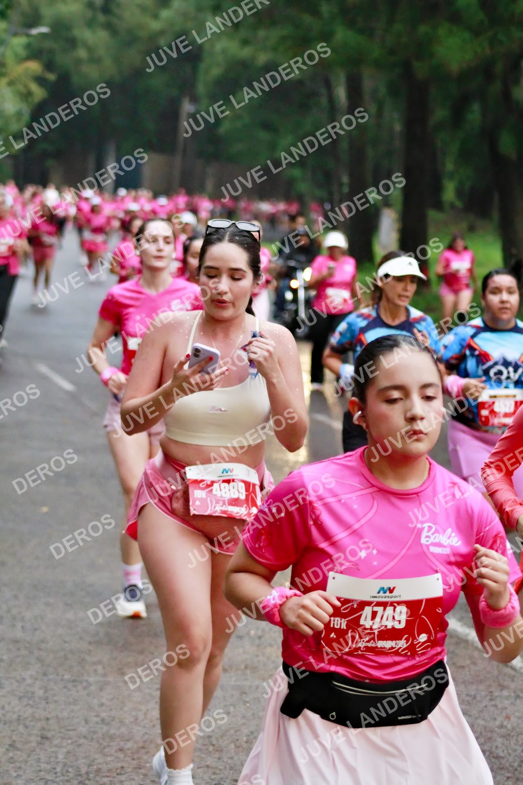 Foto del BARBIE RUN GUADALAJARA en Paseo Andares, Blvd. Puerta de Hierro 4965, Zapopan a las 07:06 · Ruta