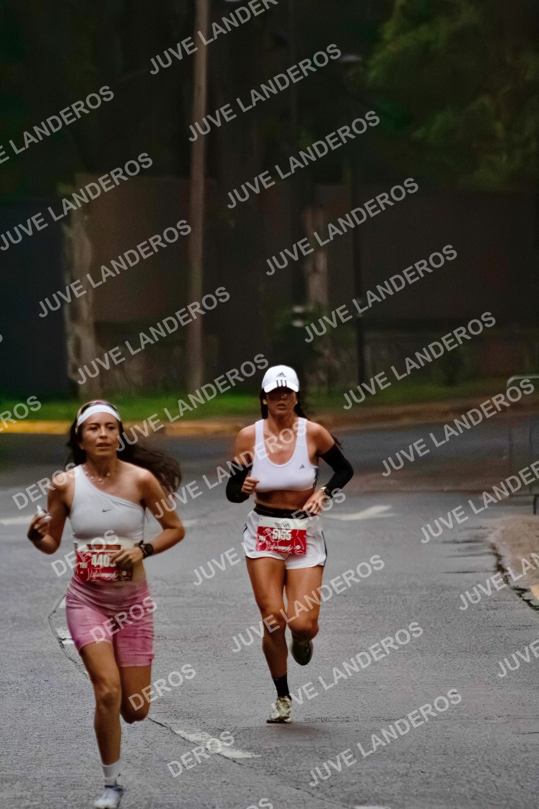 Foto del BARBIE RUN GUADALAJARA en Paseo Andares, Blvd. Puerta de Hierro 4965, Zapopan a las 06:56 · Ruta · dorsal 5155