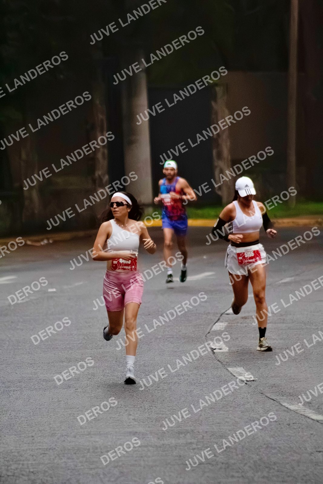 Foto del BARBIE RUN GUADALAJARA en Paseo Andares, Blvd. Puerta de Hierro 4965, Zapopan a las 06:56 · Ruta · dorsal 5155