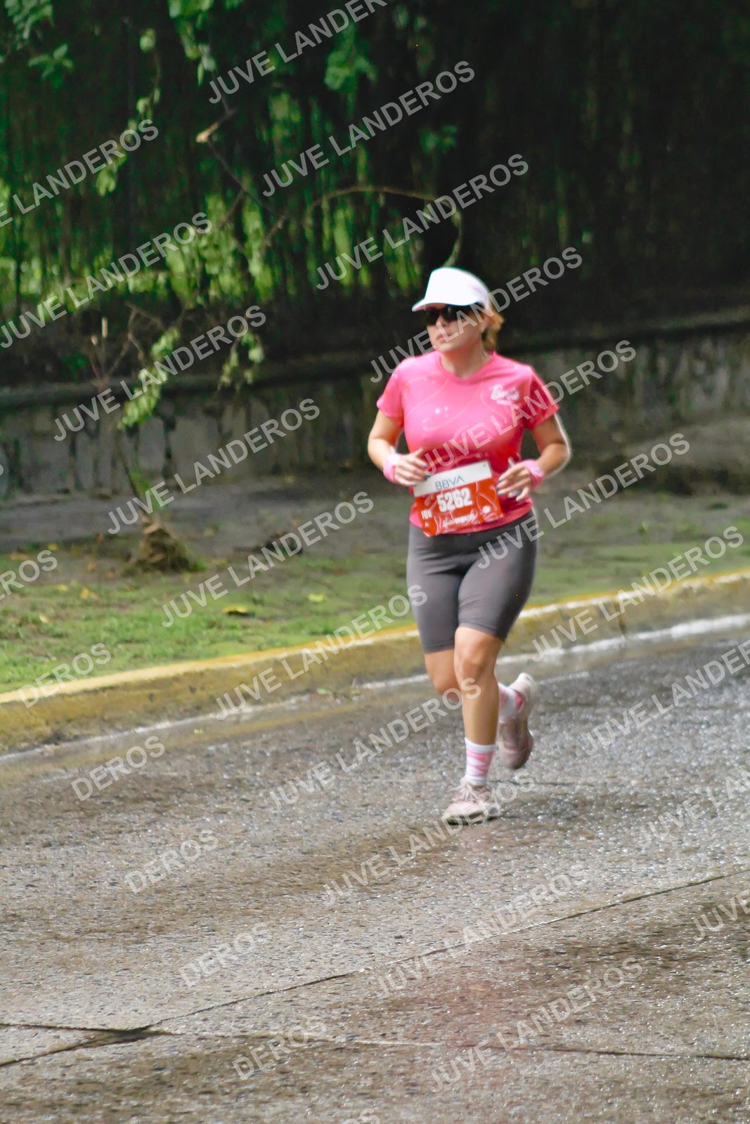 Foto del BARBIE RUN GUADALAJARA en Paseo Andares, Blvd. Puerta de Hierro 4965, Zapopan a las 07:48 · Ruta · dorsal 5262