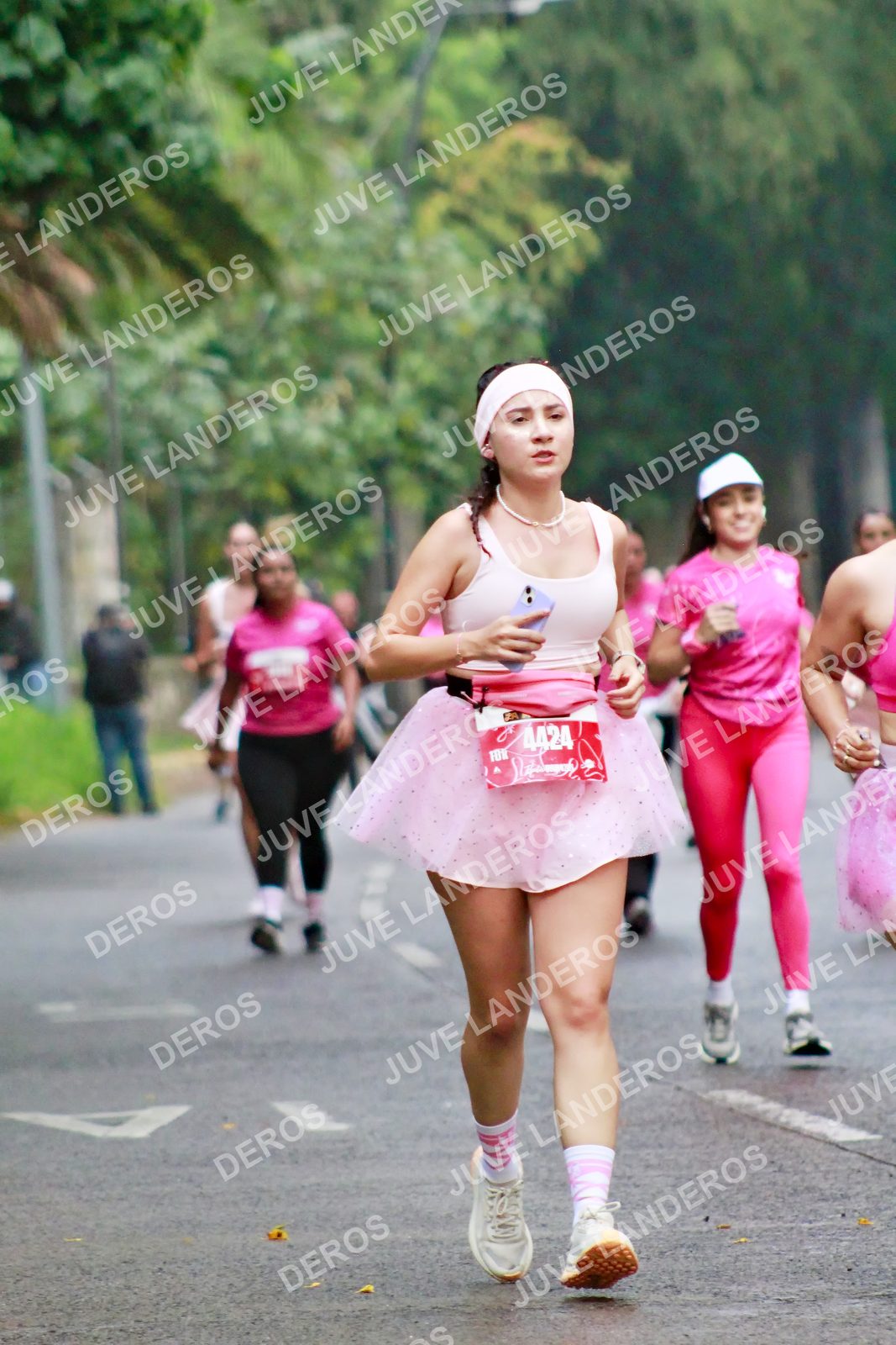 Foto del BARBIE RUN GUADALAJARA en Paseo Andares, Blvd. Puerta de Hierro 4965, Zapopan a las 07:08 · Ruta