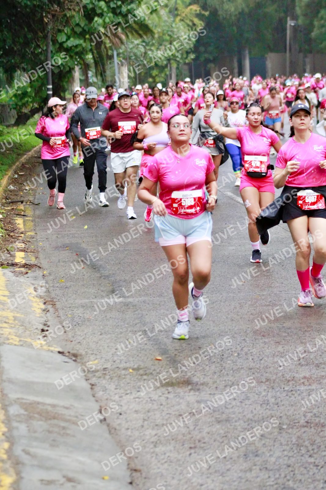 Foto del BARBIE RUN GUADALAJARA en Paseo Andares, Blvd. Puerta de Hierro 4965, Zapopan a las 07:04 · Ruta