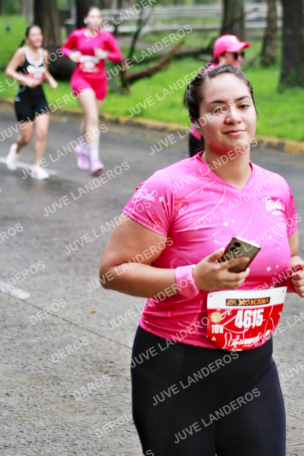 Foto del BARBIE RUN GUADALAJARA en Paseo Andares, Blvd. Puerta de Hierro 4965, Zapopan a las 07:07 · Ruta