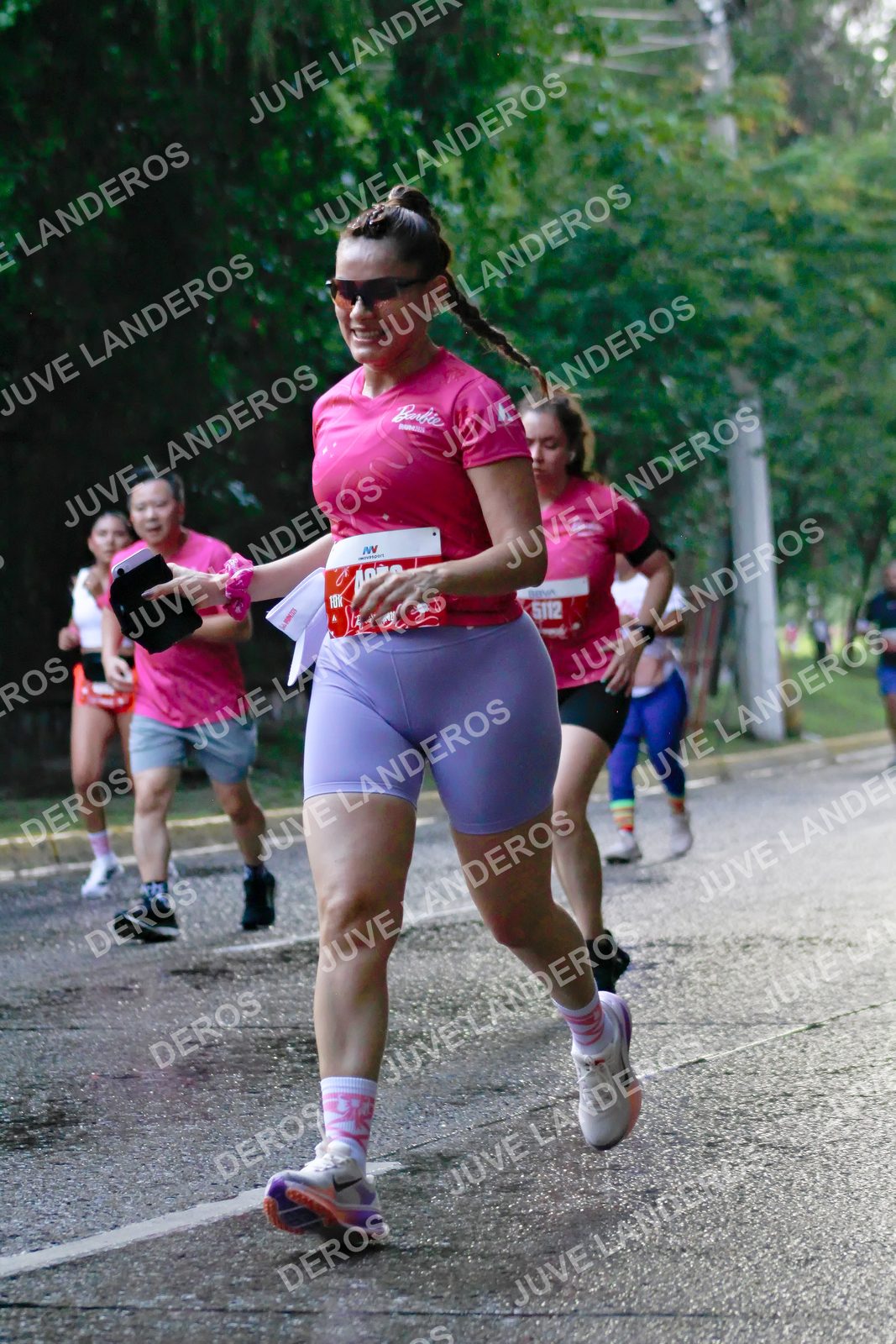 Foto del BARBIE RUN GUADALAJARA en Paseo Andares, Blvd. Puerta de Hierro 4965, Zapopan a las 07:40 · Ruta · dorsal 5112