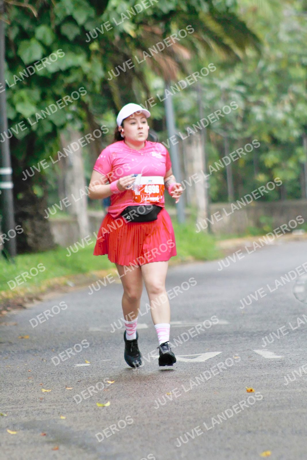 Foto del BARBIE RUN GUADALAJARA en Paseo Andares, Blvd. Puerta de Hierro 4965, Zapopan a las 07:26 · Ruta · dorsal 4996
