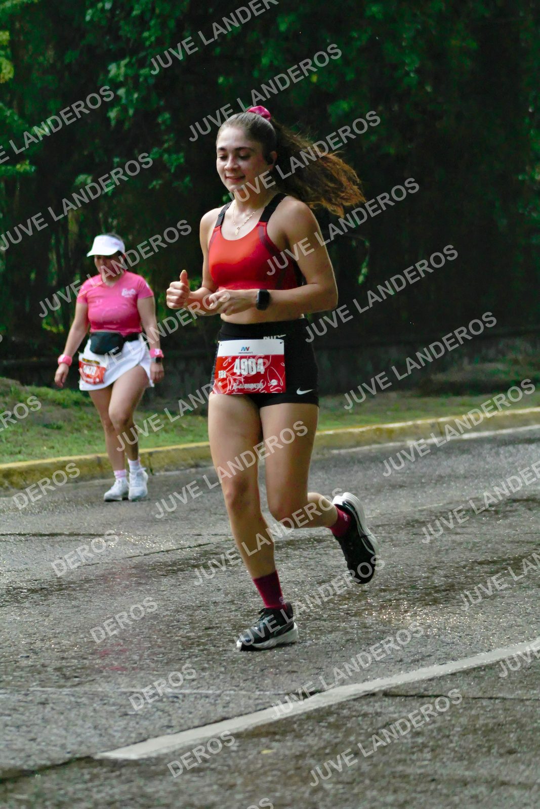 Foto del BARBIE RUN GUADALAJARA en Paseo Andares, Blvd. Puerta de Hierro 4965, Zapopan a las 07:43 · Ruta · dorsal 4904
