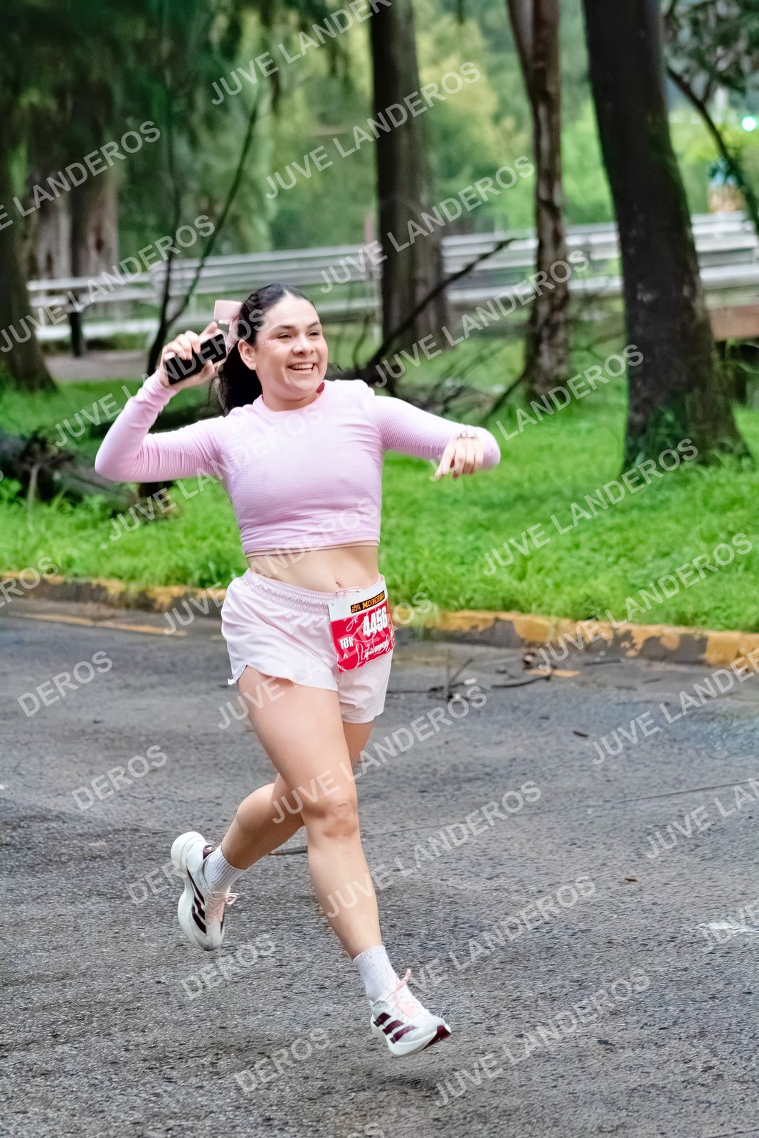 Foto del BARBIE RUN GUADALAJARA en Paseo Andares, Blvd. Puerta de Hierro 4965, Zapopan a las 07:00 · Ruta · dorsal 4456