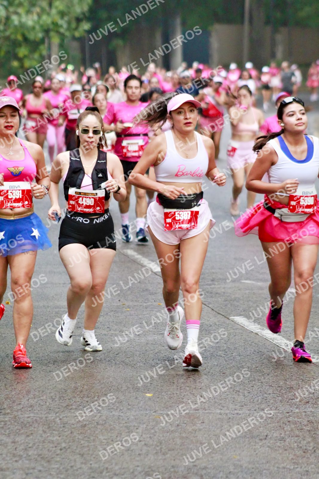 Foto del BARBIE RUN GUADALAJARA en Paseo Andares, Blvd. Puerta de Hierro 4965, Zapopan a las 07:07 · Ruta