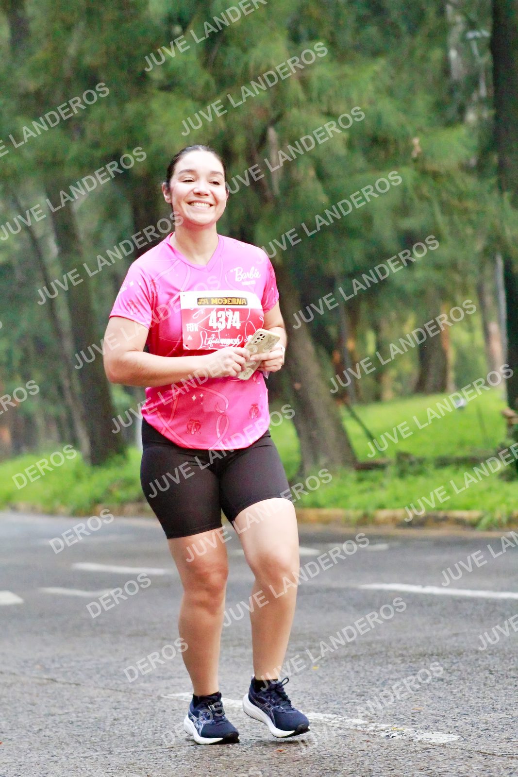 Foto del BARBIE RUN GUADALAJARA en Paseo Andares, Blvd. Puerta de Hierro 4965, Zapopan a las 07:17 · Ruta