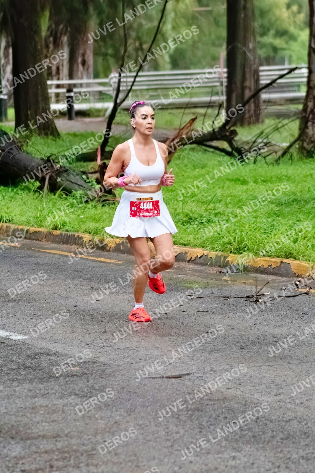 Foto del BARBIE RUN GUADALAJARA en Paseo Andares, Blvd. Puerta de Hierro 4965, Zapopan a las 07:00 · Ruta · dorsal 4444