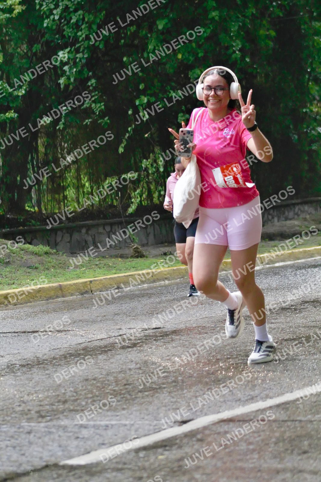 Foto del BARBIE RUN GUADALAJARA en Paseo Andares, Blvd. Puerta de Hierro 4965, Zapopan a las 07:44 · Ruta