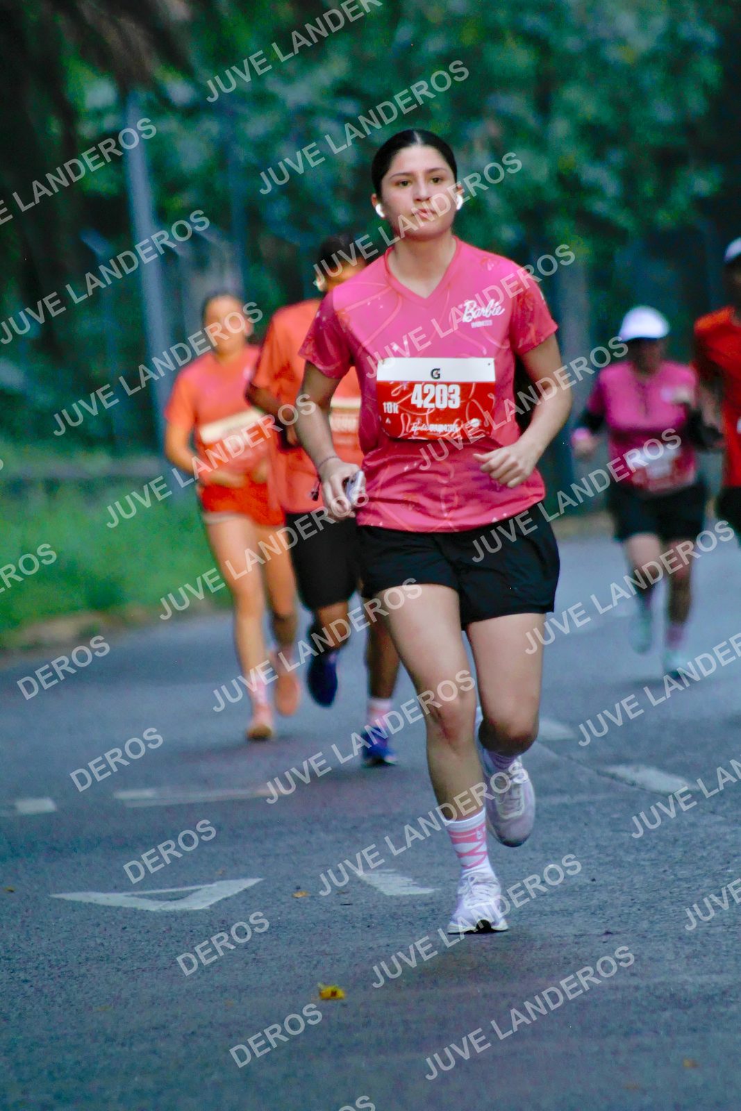 Foto del BARBIE RUN GUADALAJARA en Paseo Andares, Blvd. Puerta de Hierro 4965, Zapopan a las 07:20 · Ruta