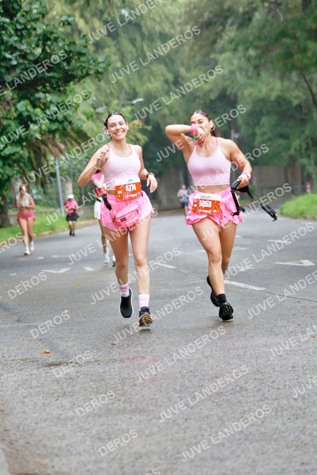 Foto del BARBIE RUN GUADALAJARA en Paseo Andares, Blvd. Puerta de Hierro 4965, Zapopan a las 07:22 · Ruta · dorsal 5053, 4774