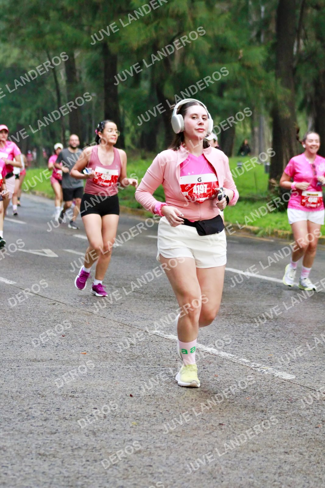 Foto del BARBIE RUN GUADALAJARA en Paseo Andares, Blvd. Puerta de Hierro 4965, Zapopan a las 07:07 · Ruta
