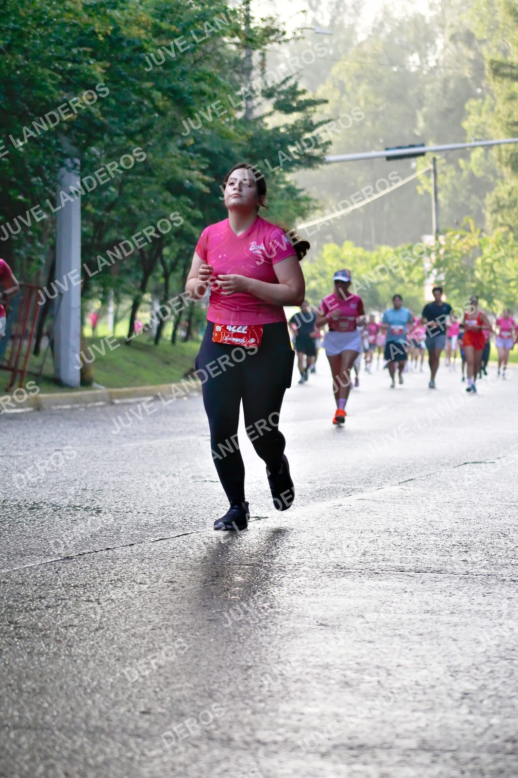 Foto del BARBIE RUN GUADALAJARA en Paseo Andares, Blvd. Puerta de Hierro 4965, Zapopan a las 07:42 · Ruta