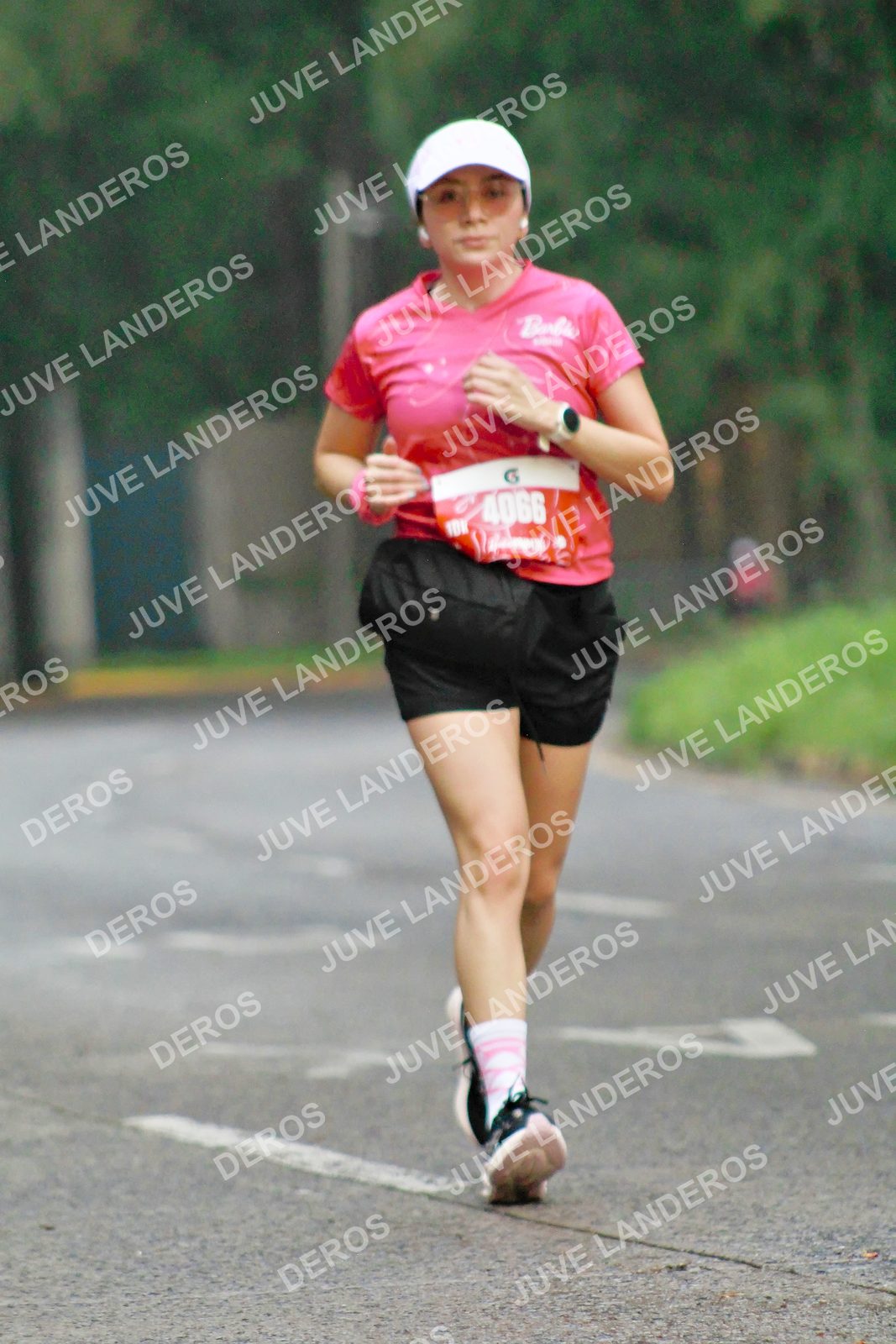 Foto del BARBIE RUN GUADALAJARA en Paseo Andares, Blvd. Puerta de Hierro 4965, Zapopan a las 07:21 · Ruta · dorsal 4066
