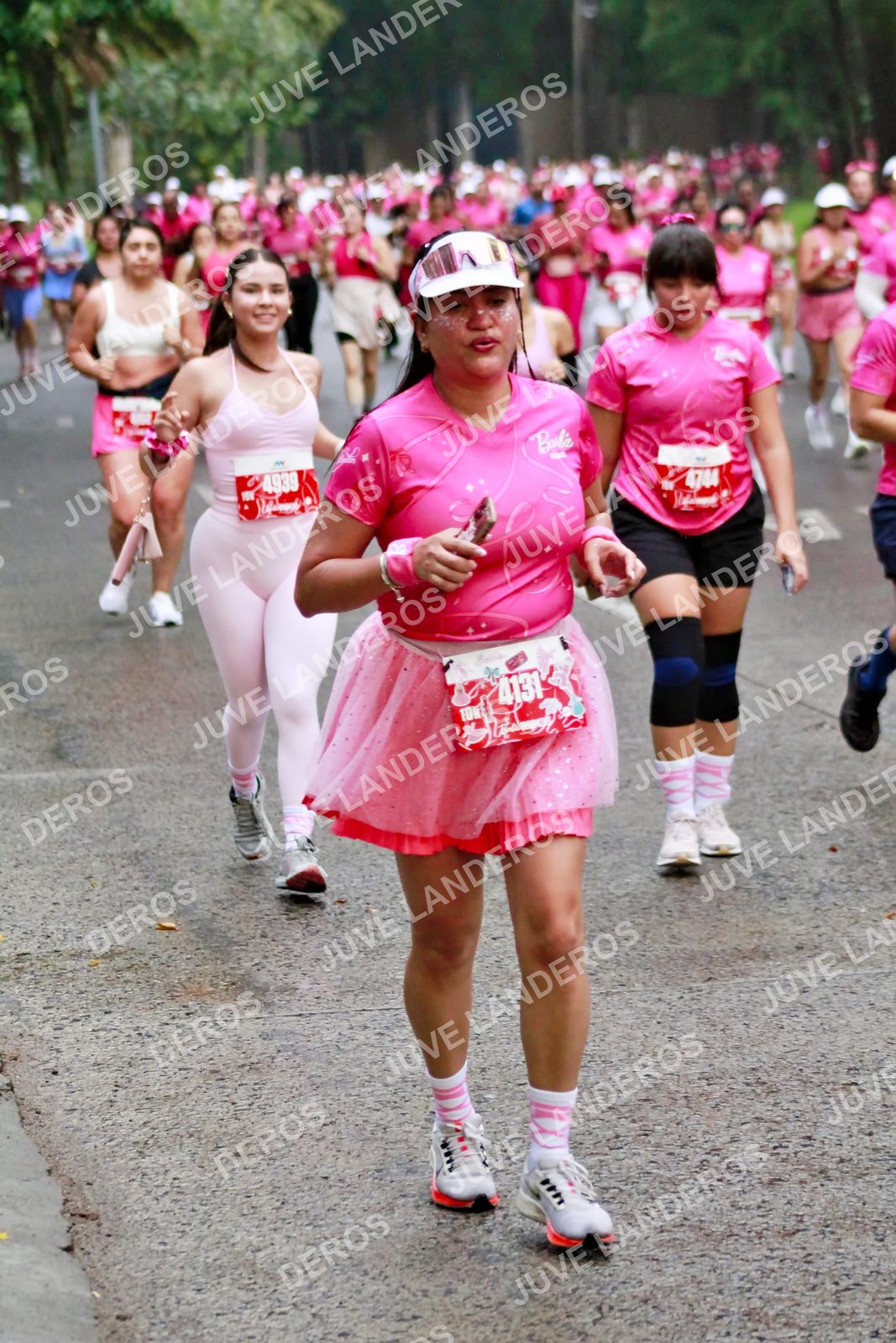 Foto del BARBIE RUN GUADALAJARA en Paseo Andares, Blvd. Puerta de Hierro 4965, Zapopan a las 07:05 · Ruta