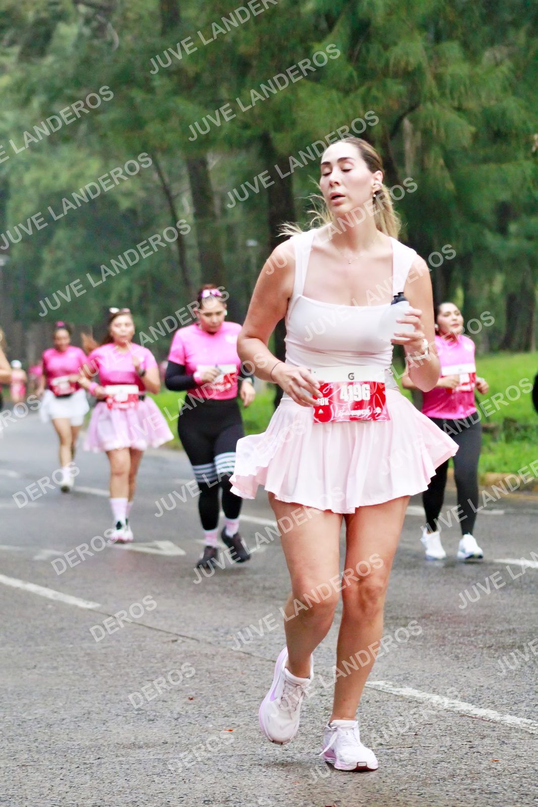 Foto del BARBIE RUN GUADALAJARA en Paseo Andares, Blvd. Puerta de Hierro 4965, Zapopan a las 07:08 · Ruta