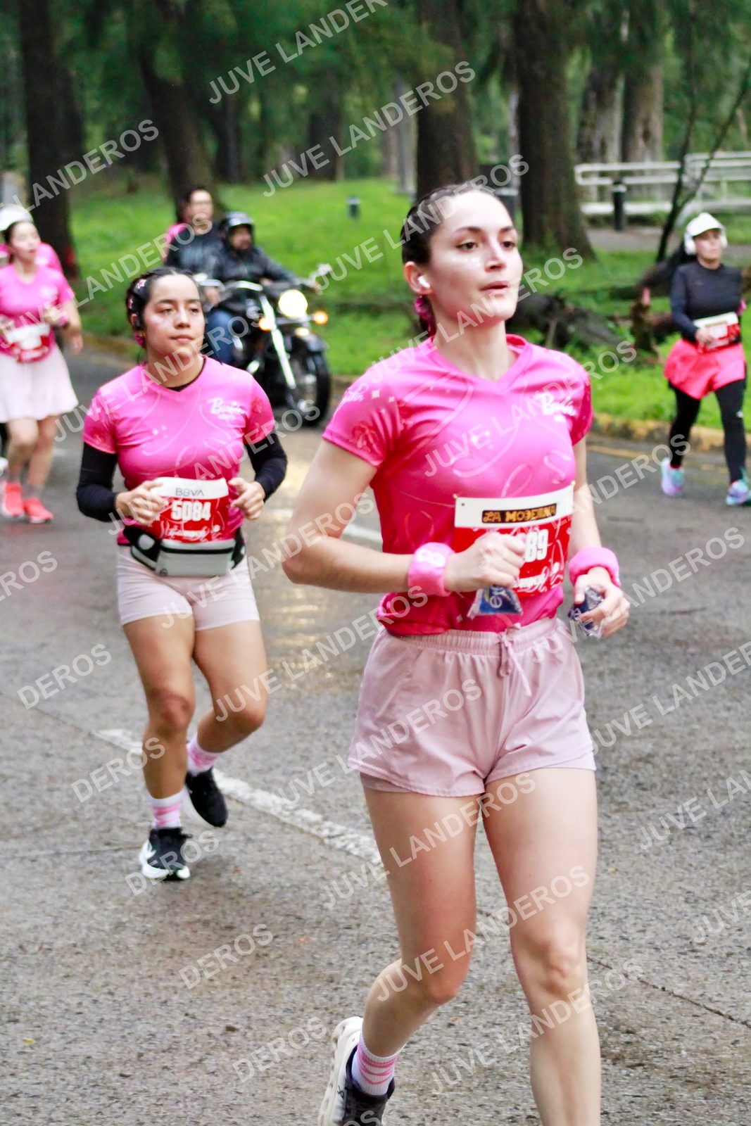 Foto del BARBIE RUN GUADALAJARA en Paseo Andares, Blvd. Puerta de Hierro 4965, Zapopan a las 07:06 · Ruta