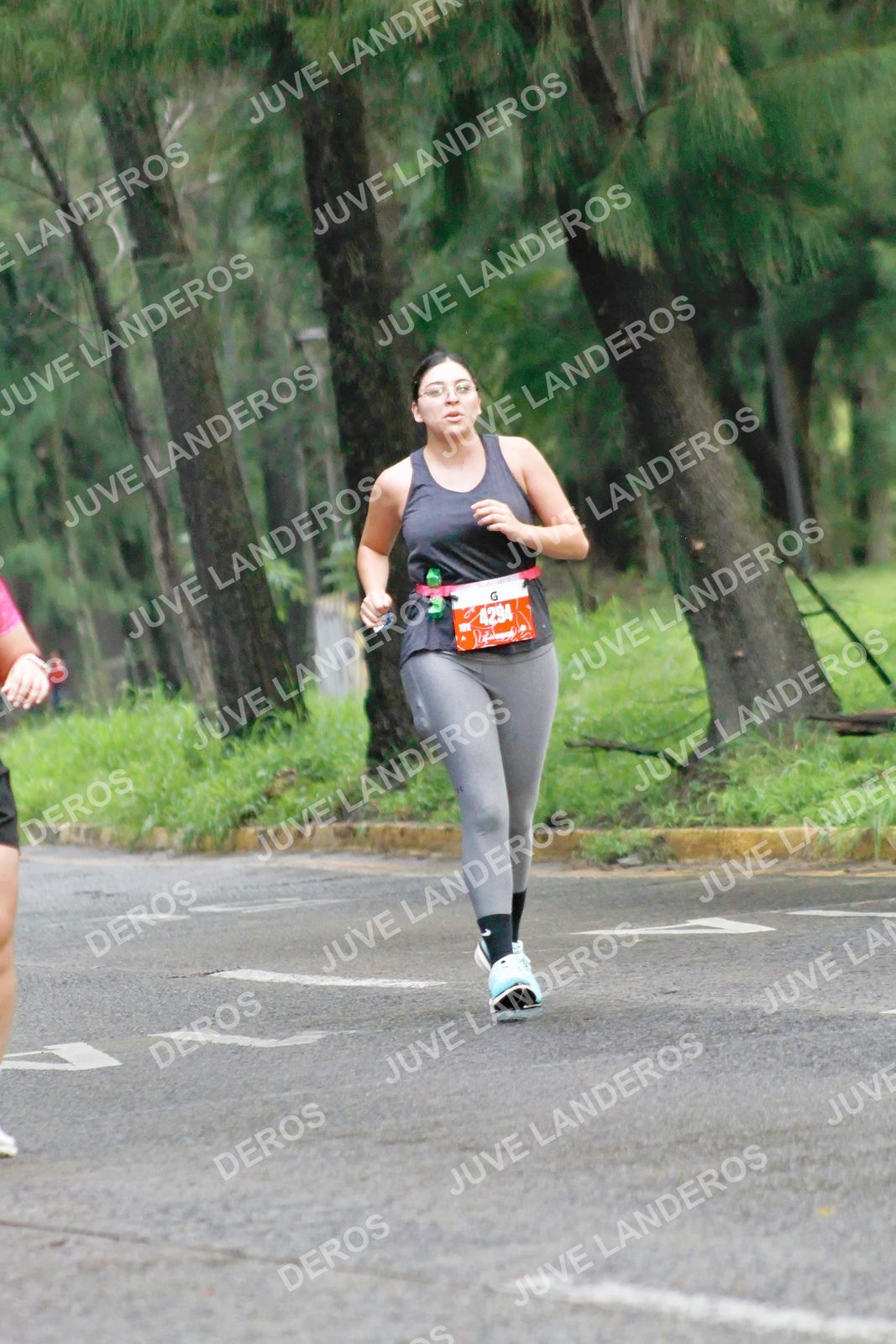 Foto del BARBIE RUN GUADALAJARA en Paseo Andares, Blvd. Puerta de Hierro 4965, Zapopan a las 07:25 · Ruta · dorsal 4294