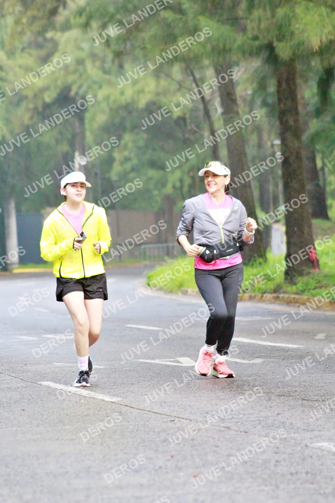 Foto del BARBIE RUN GUADALAJARA en Paseo Andares, Blvd. Puerta de Hierro 4965, Zapopan a las 07:13 · Ruta