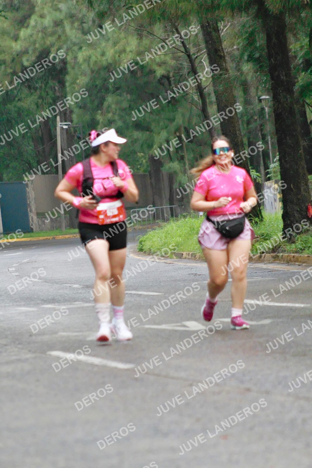 Foto del BARBIE RUN GUADALAJARA en Paseo Andares, Blvd. Puerta de Hierro 4965, Zapopan a las 07:28 · Ruta