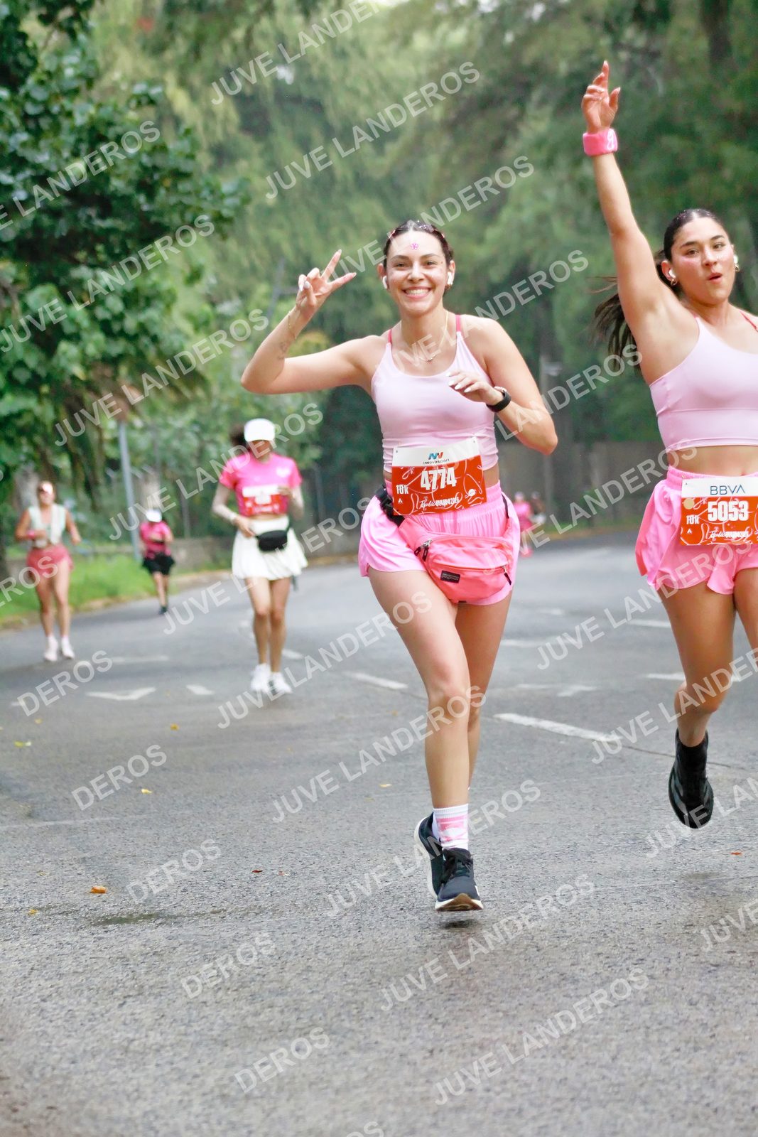 Foto del BARBIE RUN GUADALAJARA en Paseo Andares, Blvd. Puerta de Hierro 4965, Zapopan a las 07:22 · Ruta · dorsal 4774, 5053