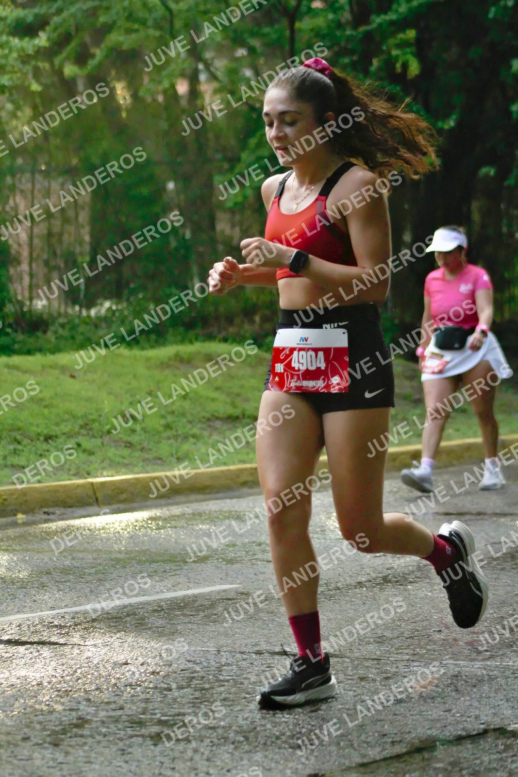 Foto del BARBIE RUN GUADALAJARA en Paseo Andares, Blvd. Puerta de Hierro 4965, Zapopan a las 07:43 · Ruta · dorsal 4904