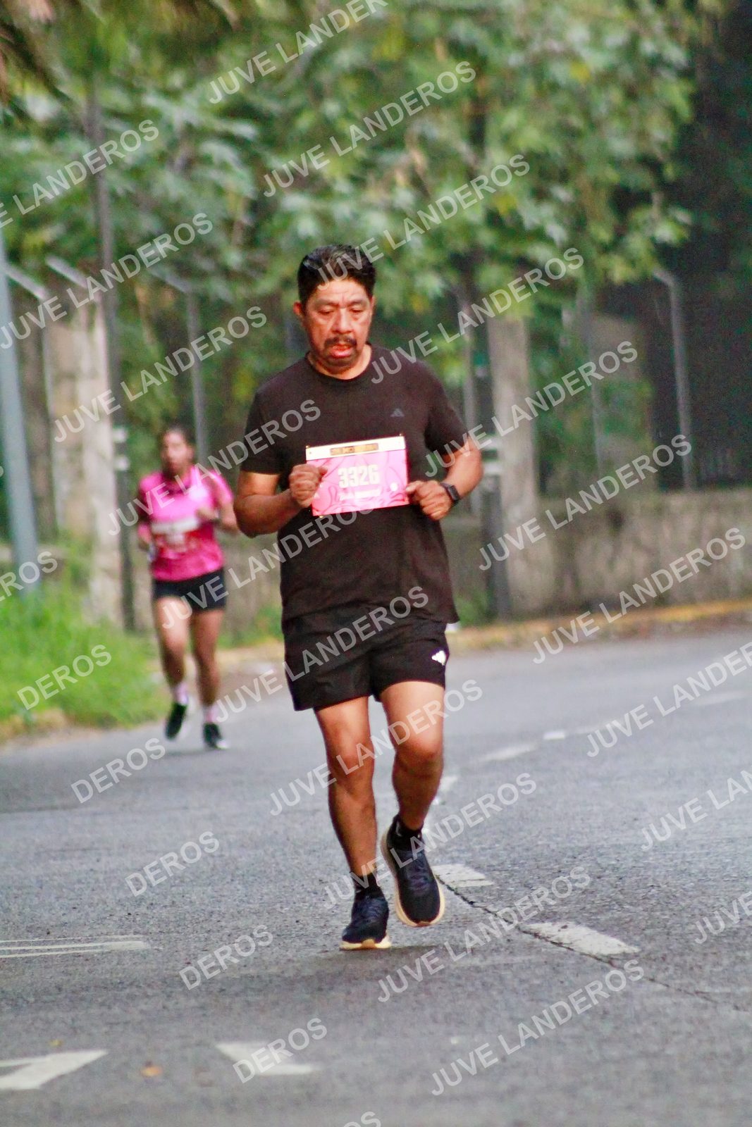 Foto del BARBIE RUN GUADALAJARA en Paseo Andares, Blvd. Puerta de Hierro 4965, Zapopan a las 07:18 · Ruta