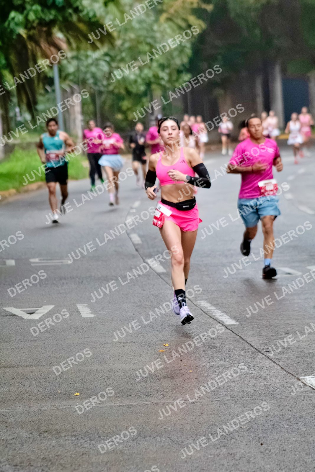Foto del BARBIE RUN GUADALAJARA en Paseo Andares, Blvd. Puerta de Hierro 4965, Zapopan a las 06:59 · Ruta