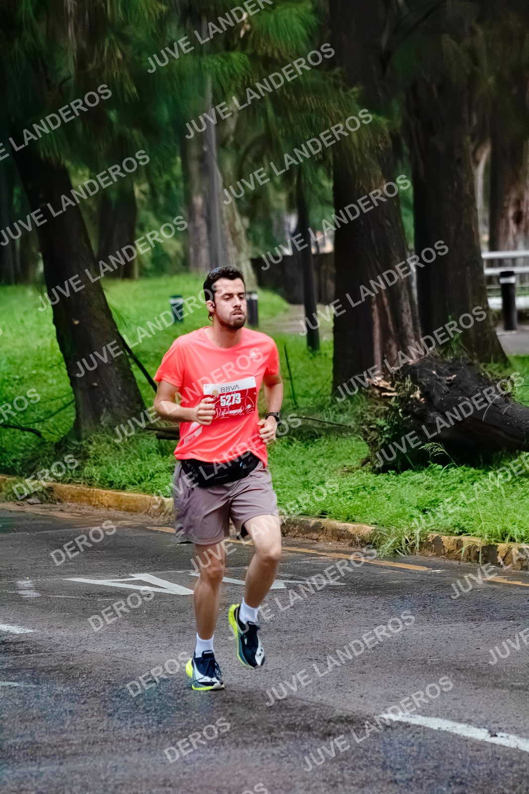 Foto del BARBIE RUN GUADALAJARA en Paseo Andares, Blvd. Puerta de Hierro 4965, Zapopan a las 06:57 · Ruta · dorsal 5273