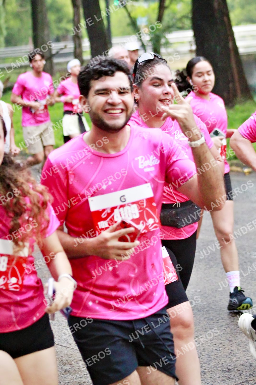 Foto del BARBIE RUN GUADALAJARA en Paseo Andares, Blvd. Puerta de Hierro 4965, Zapopan a las 07:05 · Ruta
