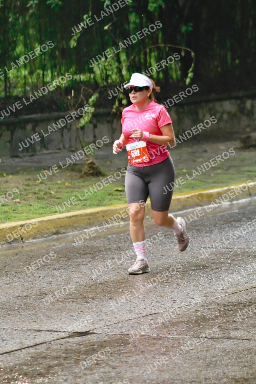Foto del BARBIE RUN GUADALAJARA en Paseo Andares, Blvd. Puerta de Hierro 4965, Zapopan a las 07:48 · Ruta · dorsal 5262