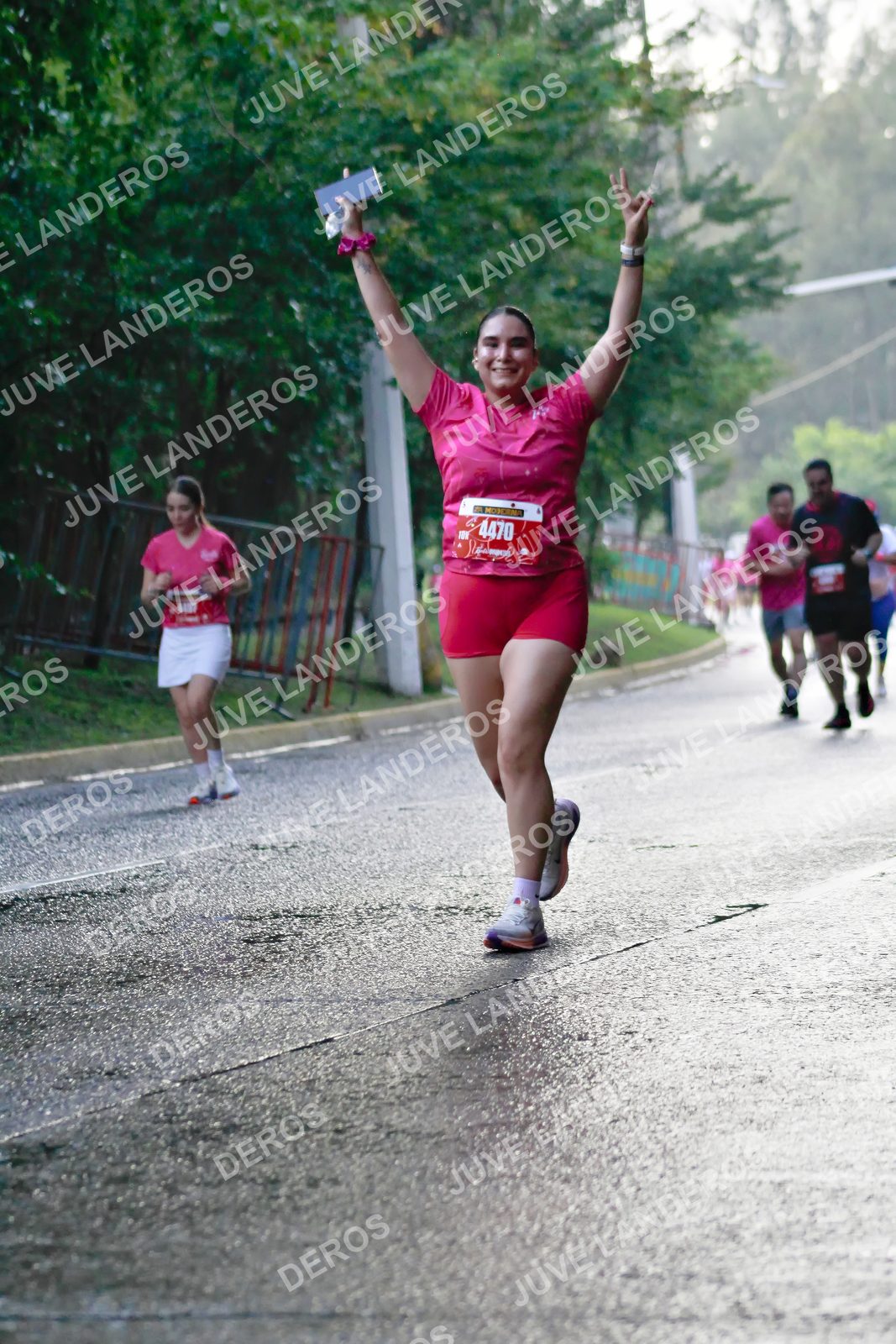 Foto del BARBIE RUN GUADALAJARA en Paseo Andares, Blvd. Puerta de Hierro 4965, Zapopan a las 07:40 · Ruta · dorsal 4470
