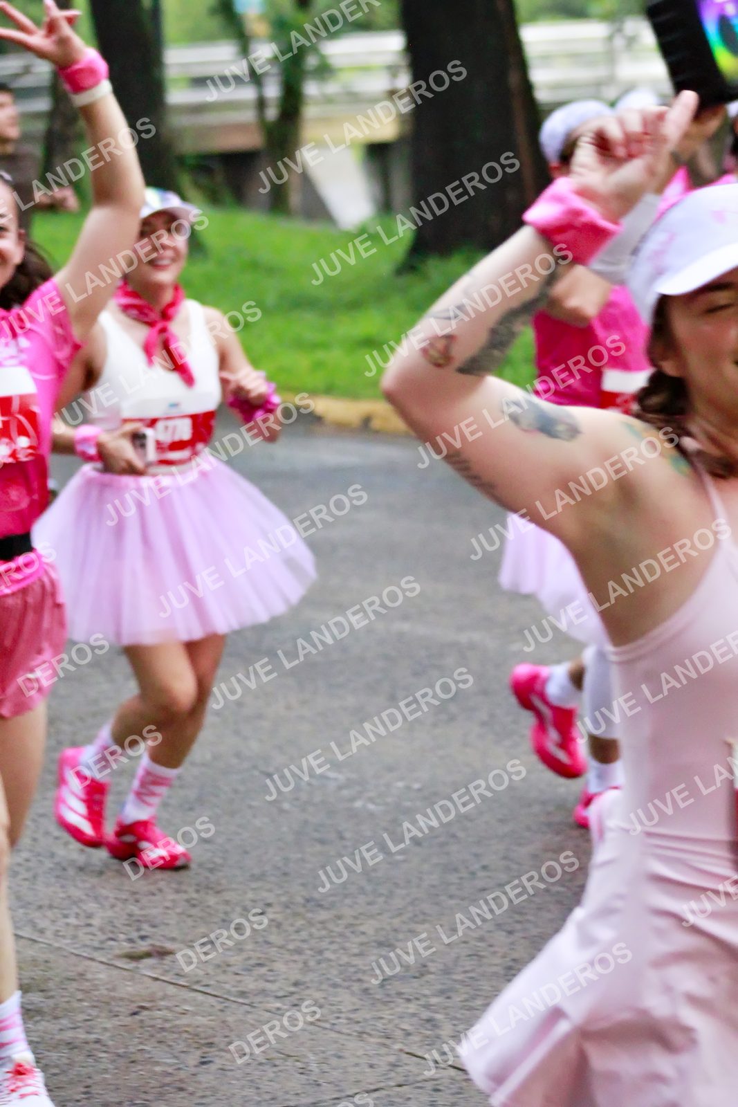 Foto del BARBIE RUN GUADALAJARA en Paseo Andares, Blvd. Puerta de Hierro 4965, Zapopan a las 07:05 · Ruta