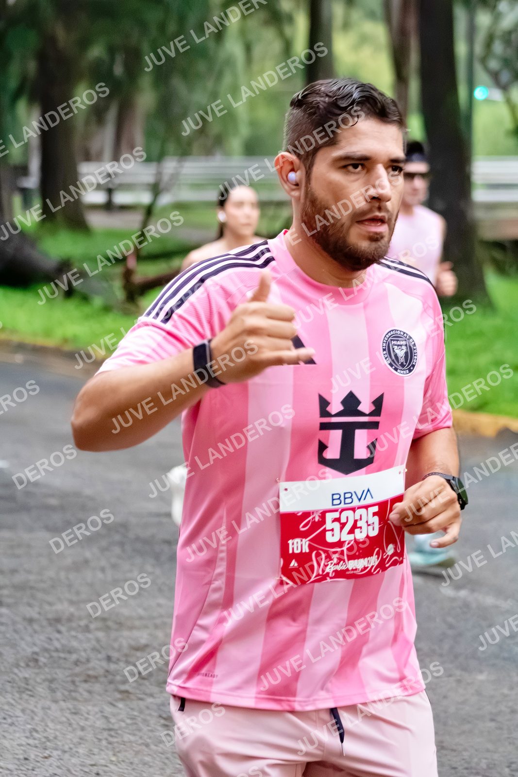 Foto del BARBIE RUN GUADALAJARA en Paseo Andares, Blvd. Puerta de Hierro 4965, Zapopan a las 07:02 · Ruta · dorsal 5235