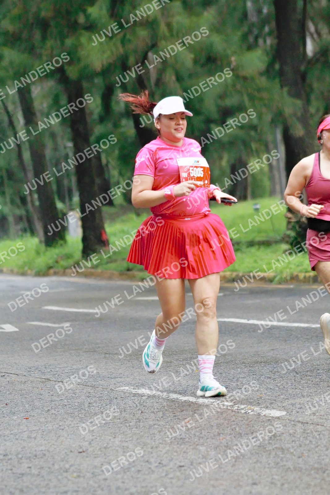 Foto del BARBIE RUN GUADALAJARA en Paseo Andares, Blvd. Puerta de Hierro 4965, Zapopan a las 07:27 · Ruta · dorsal 5005